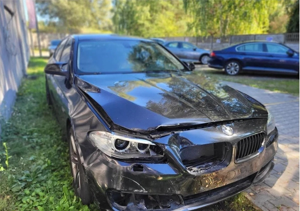 BMW Seria 5 cena 29500 przebieg: 257000, rok produkcji 2015 z Warszawa małe 121